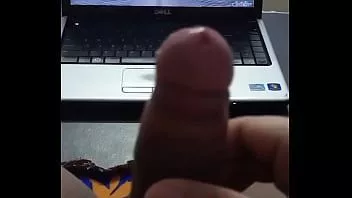 play Harsh leone is masturbating watching sunny leone