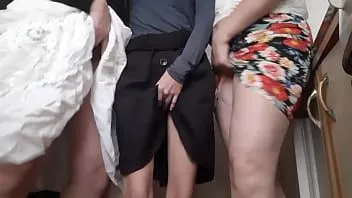 Play 6 orgasms under the skirt - girls fly orgasm