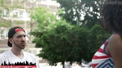 تشغيل كبير المشجع titted يعطي بيتر الغريبة اللسان قذرة