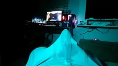 play 三个振动器在湿内衣中释放出爆炸性的高潮