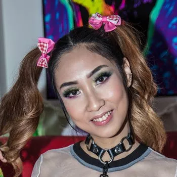 Pornstar Eva Yi