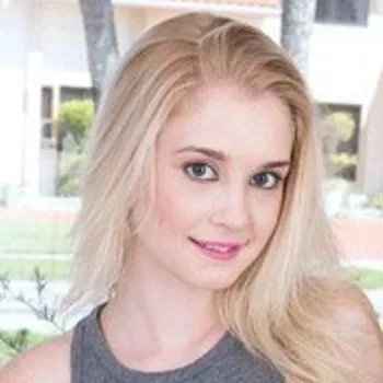 Pornostar Anastasia Knight